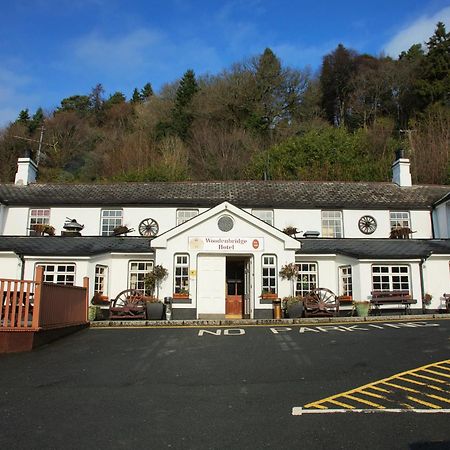 Woodenbridge Hotel エクステリア 写真