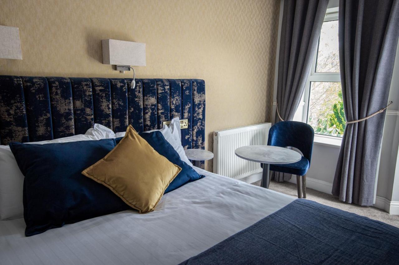 Woodenbridge Hotel エクステリア 写真