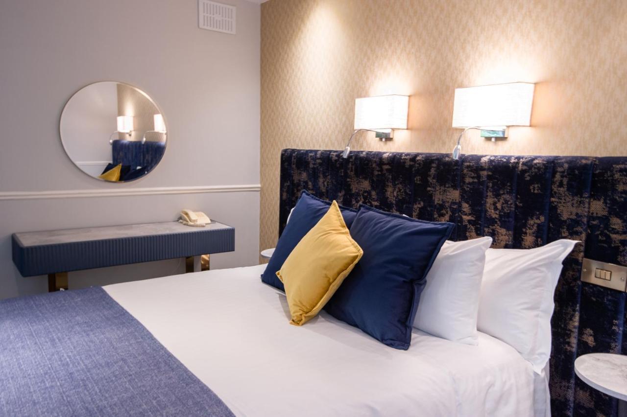 Woodenbridge Hotel エクステリア 写真
