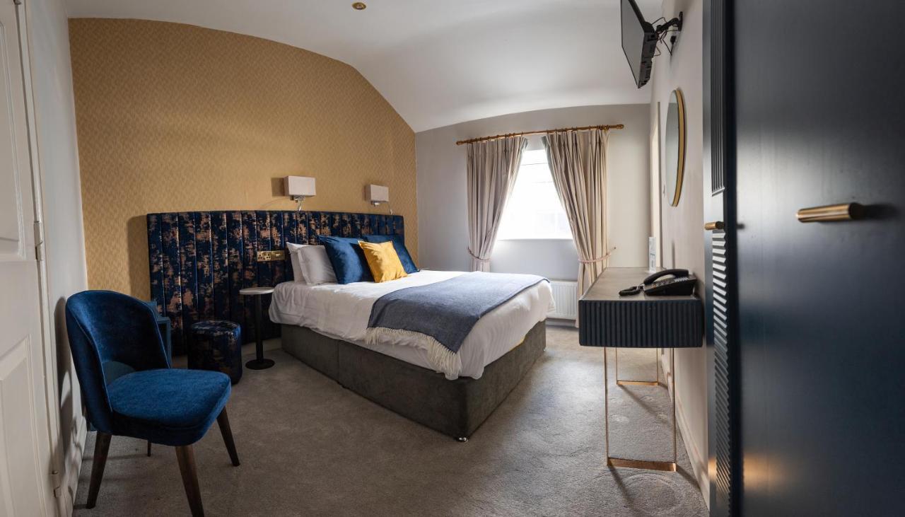 Woodenbridge Hotel エクステリア 写真