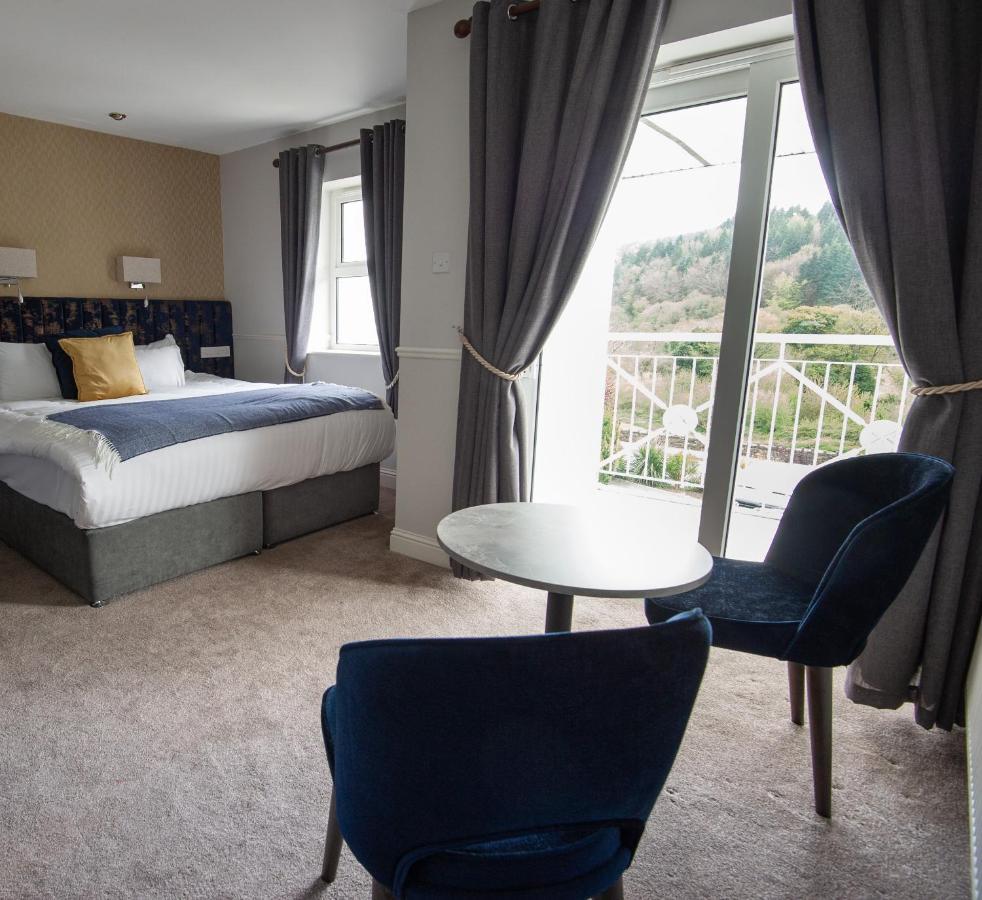 Woodenbridge Hotel エクステリア 写真