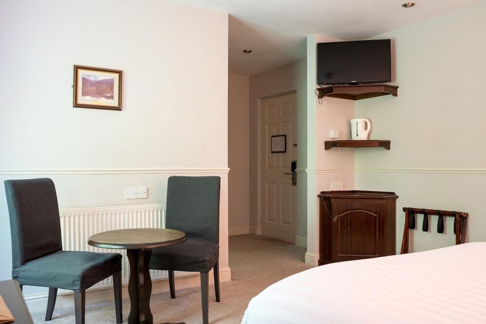 Woodenbridge Hotel エクステリア 写真
