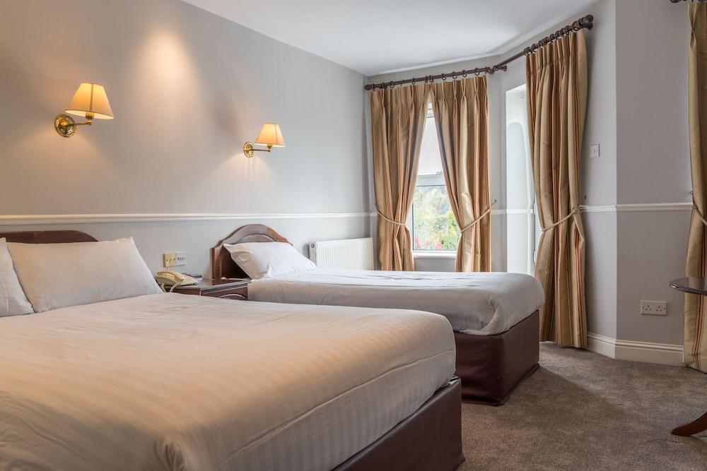 Woodenbridge Hotel エクステリア 写真