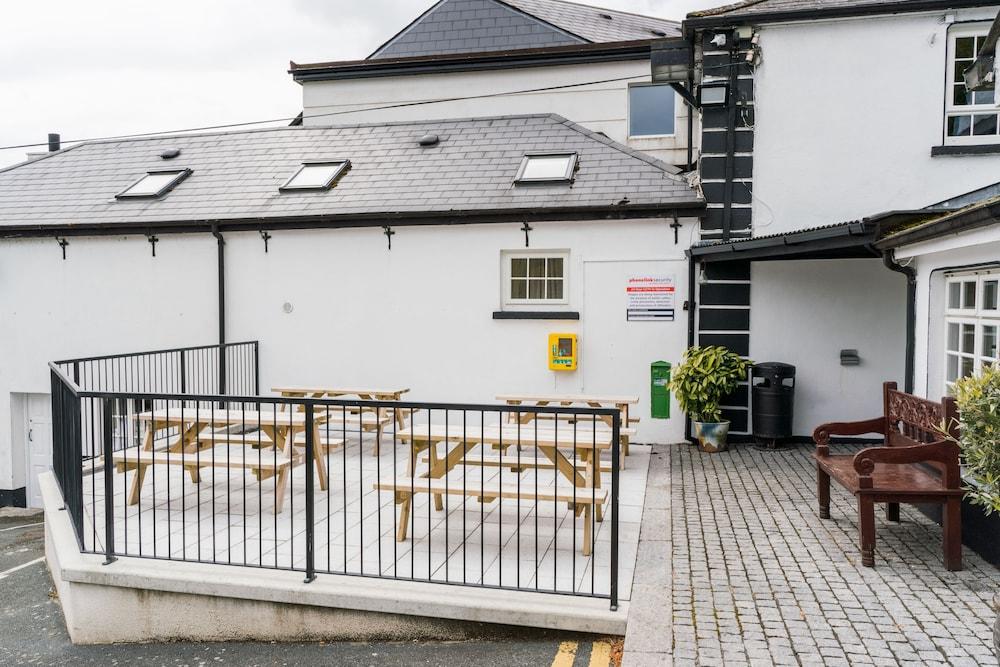 Woodenbridge Hotel エクステリア 写真