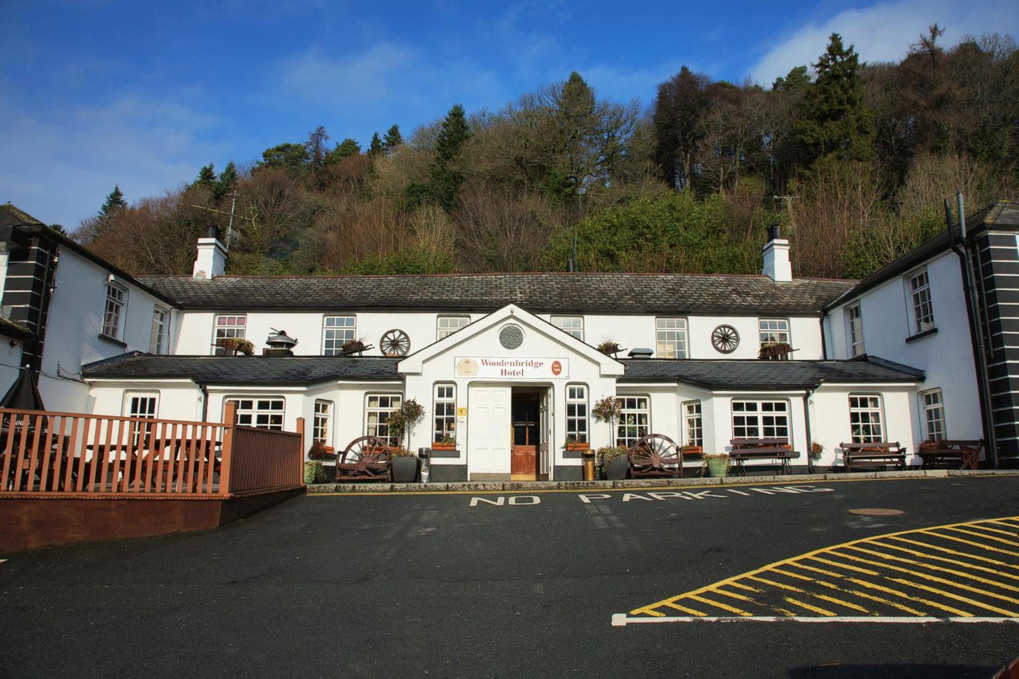 Woodenbridge Hotel エクステリア 写真