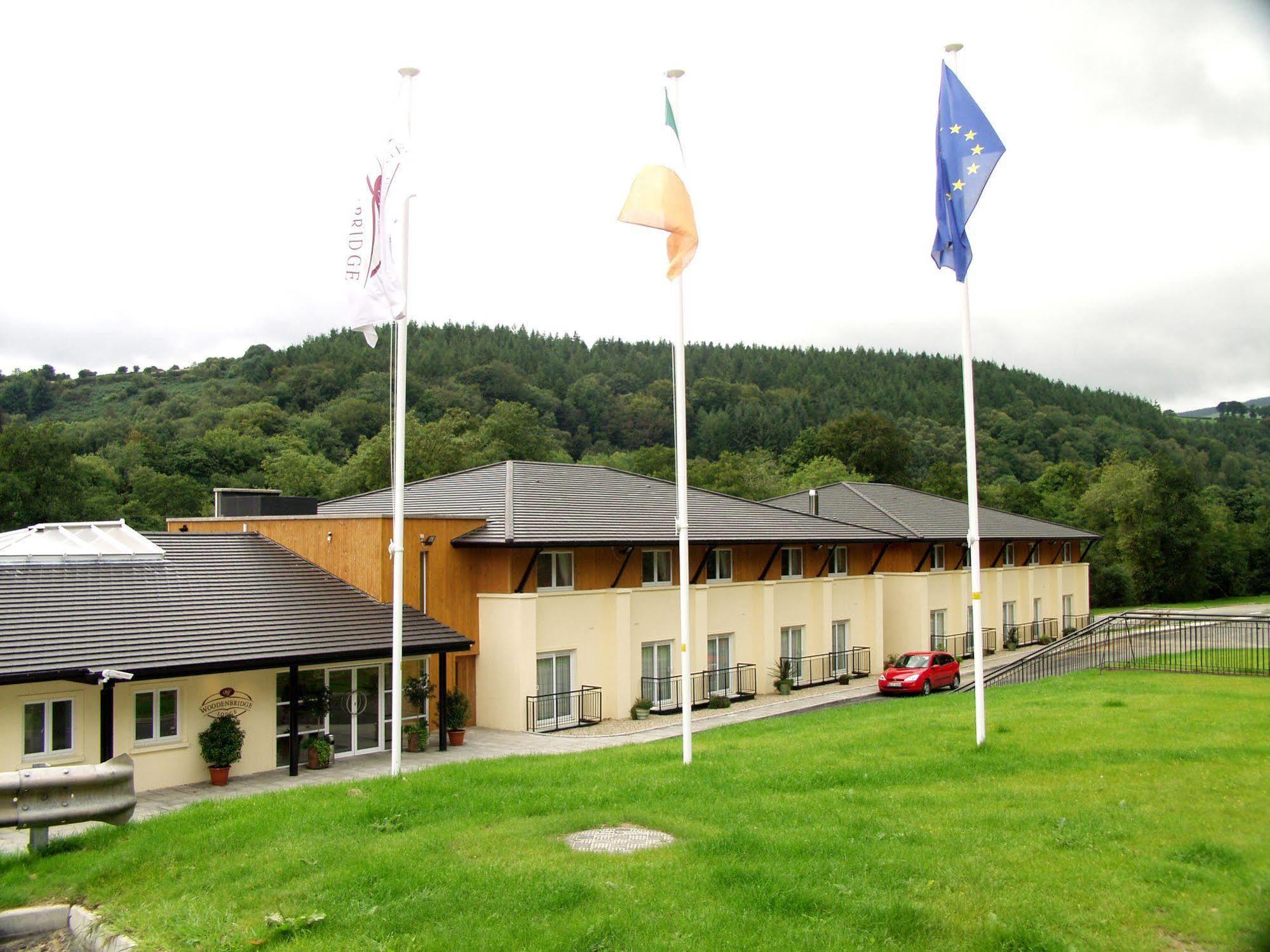Woodenbridge Hotel エクステリア 写真